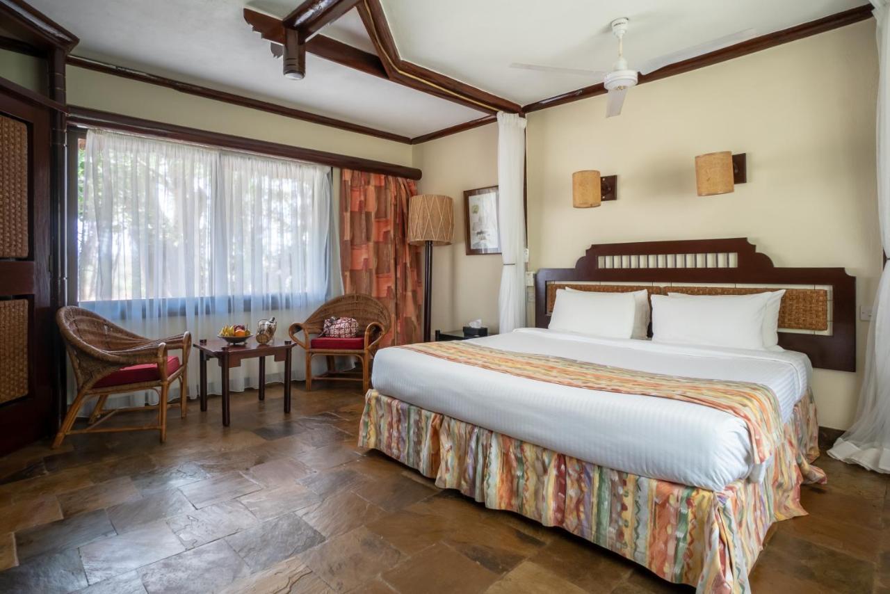 Sarova Shaba Game Lodge Archers Post Экстерьер фото